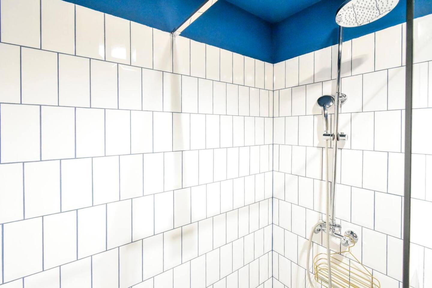 Super Fresh! 3Bdr Apartment In Sofia Center'S Artistic Area 외부 사진